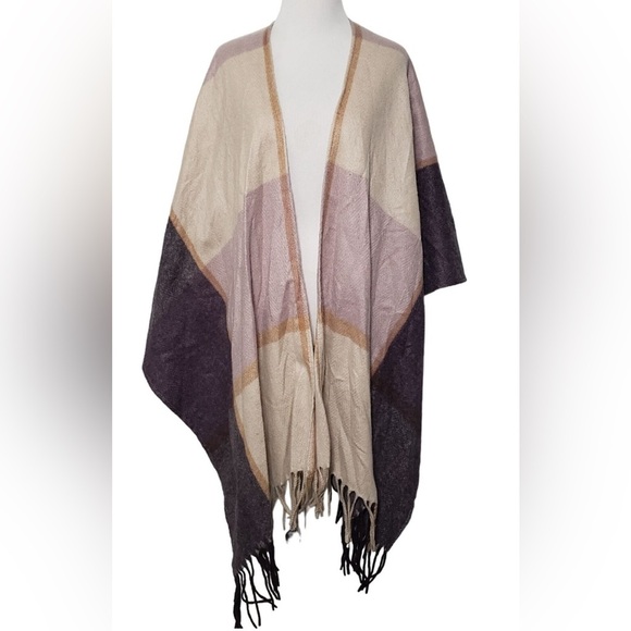 Sweaters - Stylish Multicolor Poncho with Fringe